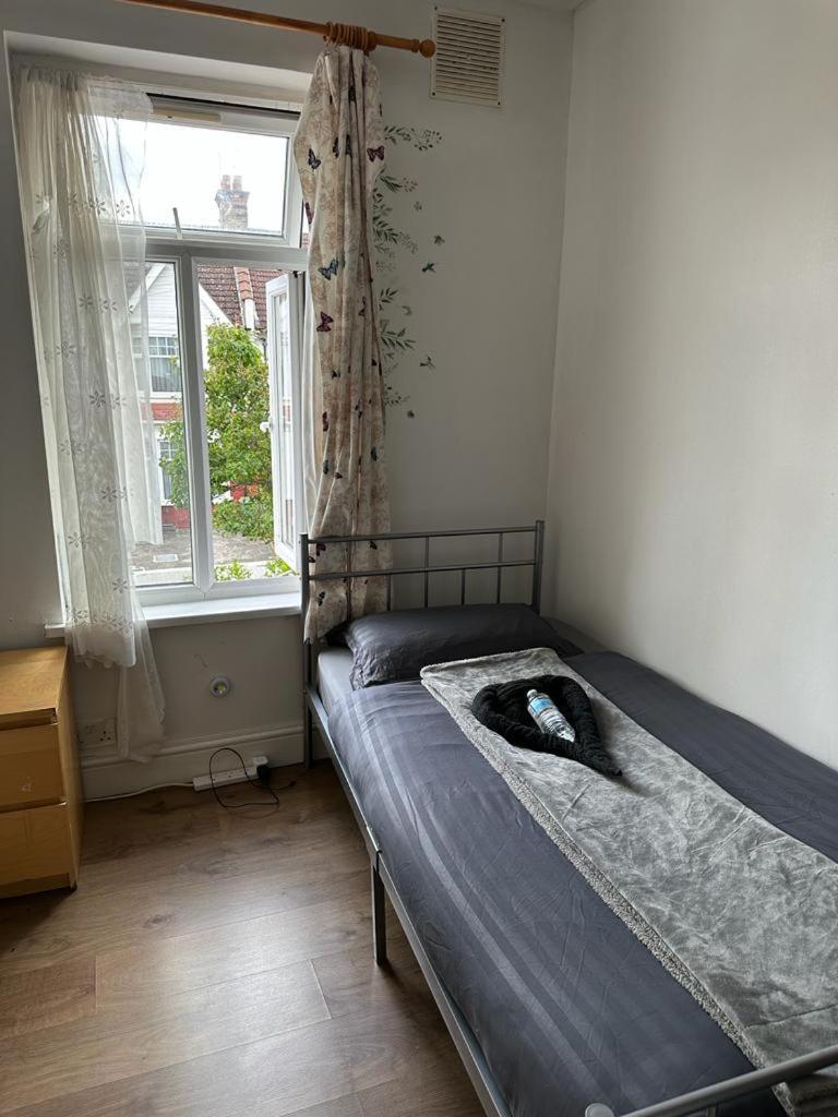 Affordable Private Rooms In Wembley Λονδίνο Εξωτερικό φωτογραφία